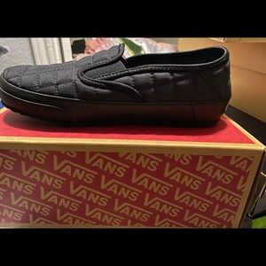 Vans slipper shoe (black)